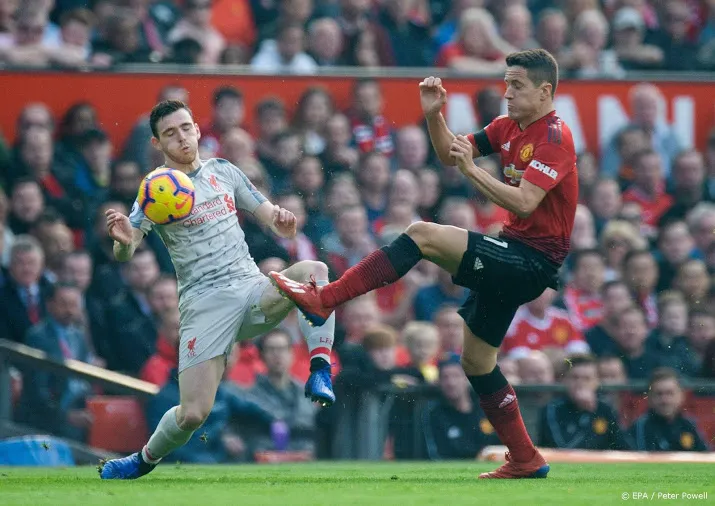 herrera neemt afscheid van manchester united