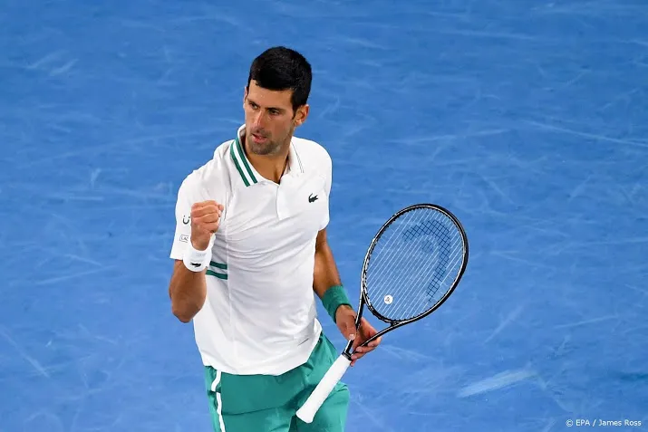 herstelde djokovic terug op de tennisbaan in miami