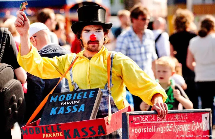 het is weer parade tijd