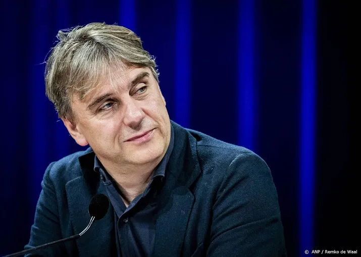 historici schrappen andere tijden is dramatische vergissing