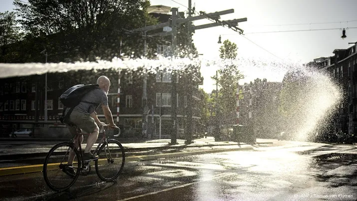 hitte zorgt vooralsnog nauwelijks voor ongemak op wegen