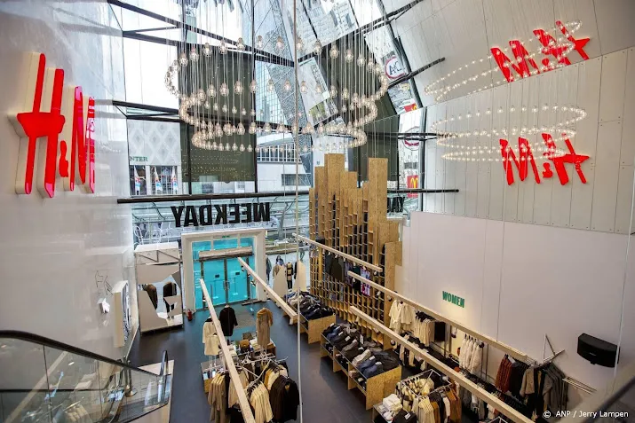 hm ziet winst meer dan verdubbelen na versoepelingen lockdowns