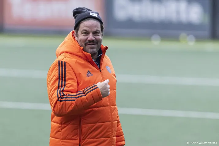 hockeycoach caldas na de spelen aan de slag bij spaanse mannen