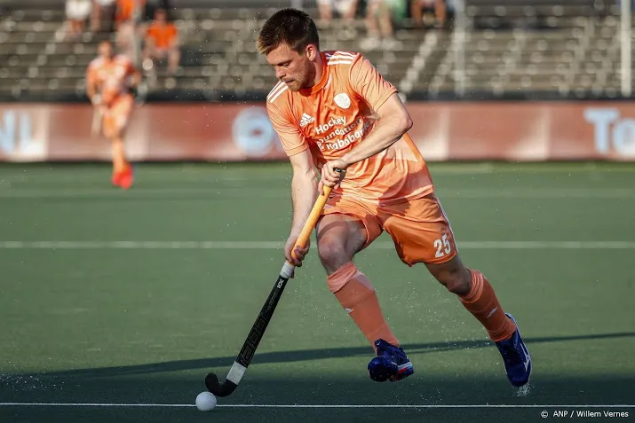 hockeyer brinkman na steady poulefase op ek in startblokken