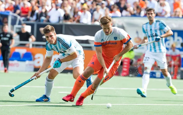 hockeyers onderuit tegen argentinie