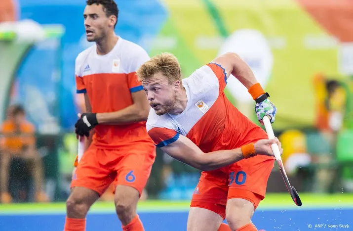 hockeyers van der weerden en schuurman stoppen bij oranje