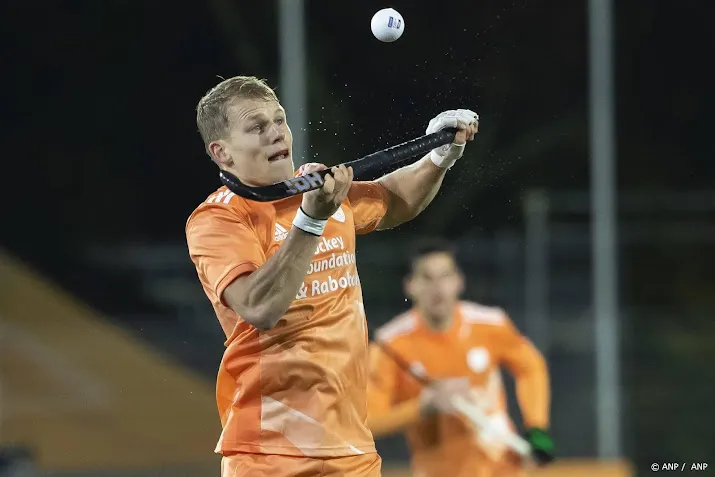 hockeyers winnen na lange shoot out serie van argentijnen