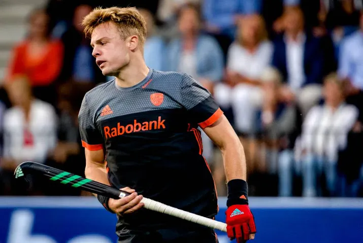 hockeyers zonder van der weerden en bakker