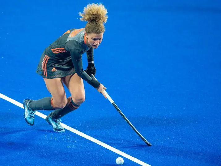 hockeyploegen het land door in pro league