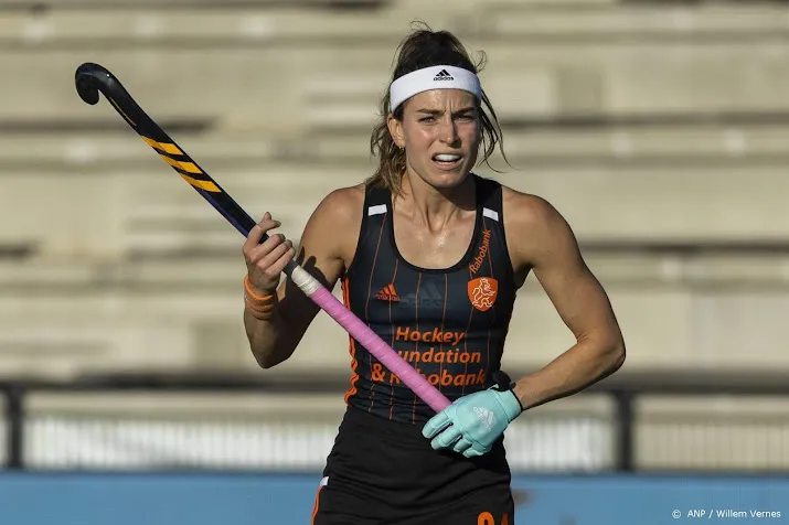 hockeyster de goede gunt zichzelf mooi wk na zware knieblessure