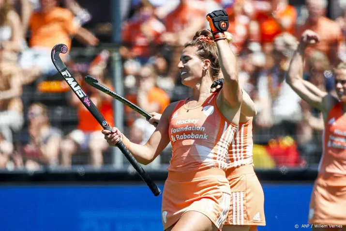 hockeysters prolongeren titel op ek in eigen land