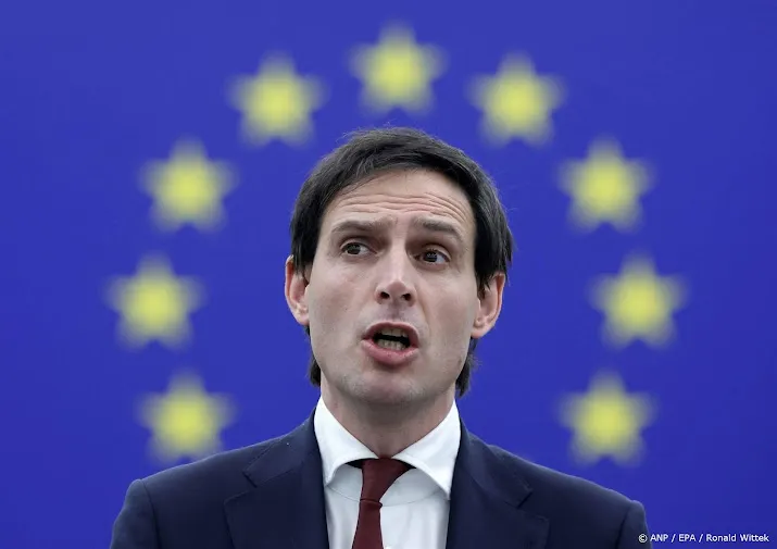 hoekstra eu moet zich wapenen tegen rampzalige klimaatverandering