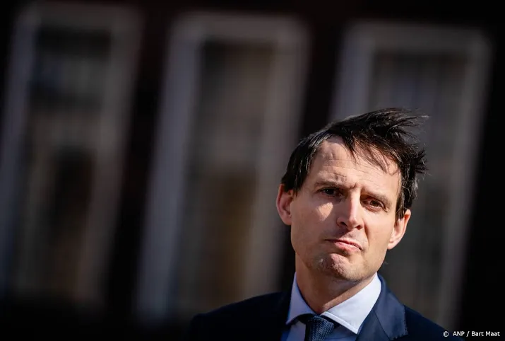 hoekstra ik pleitte in januari al voor openbaren notulen