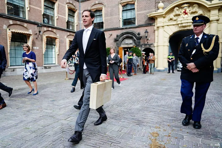 hoekstra veranderlijke economische tijden
