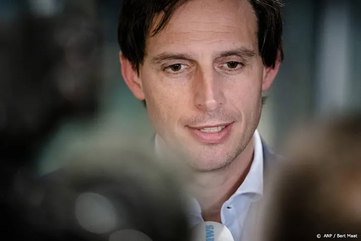 hoekstra weging om wapens naar oekraine te sturen is verantwoord