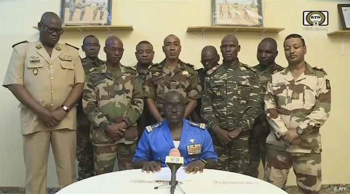 hoekstra zeer ongerust om situatie in niger