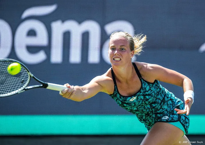 hogenkamp verliest in eerste ronde van vekic