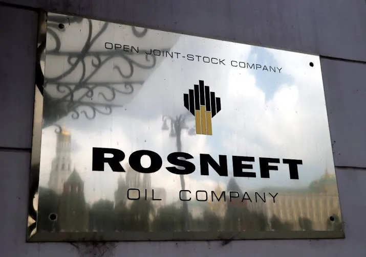 hogere olieprijs stuwt wint rosneft