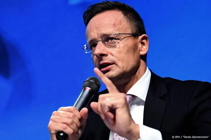 hongarije verwijt kamerleden kolonialisme