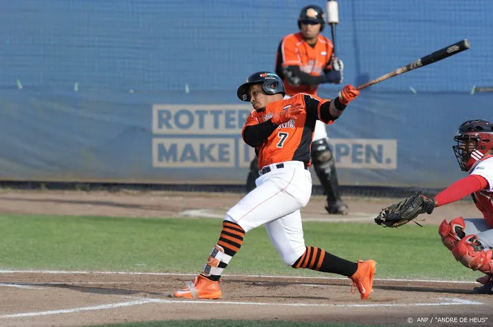 honkbal softbal en cricket vragen nocnsf in brandbrief om hulp