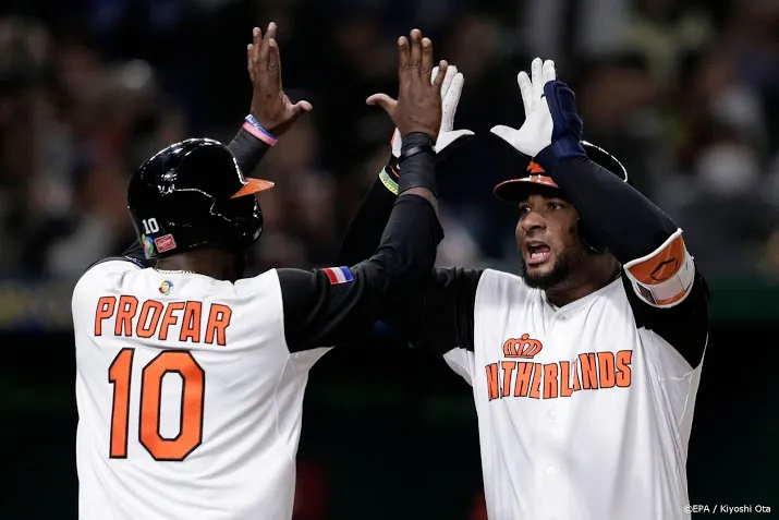 honkballer profar van texas naar oakland