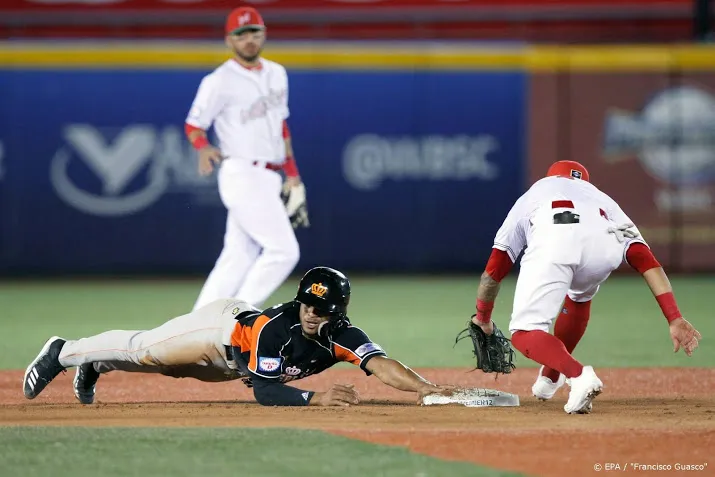 honkballers ook onderuit tegen mexico