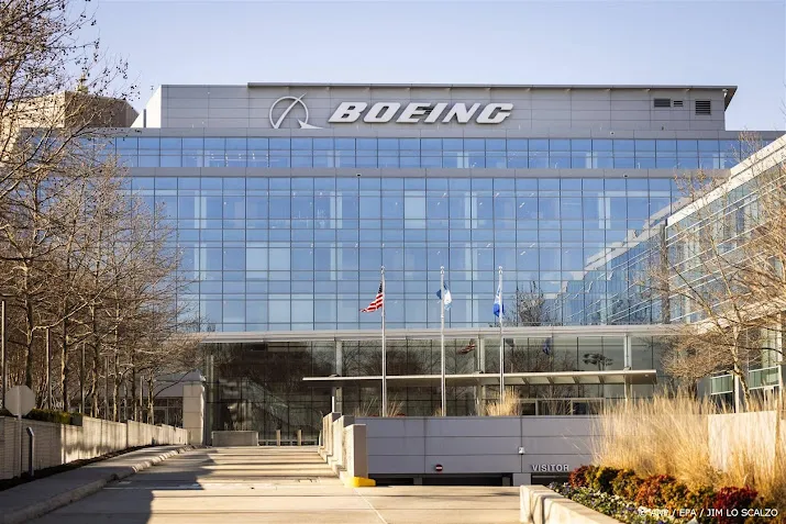 hoofd 737 max programma per direct weg bij vliegtuigbouwer boeing