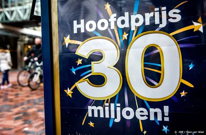 hoofdprijs oudejaarstrekking valt in enschede