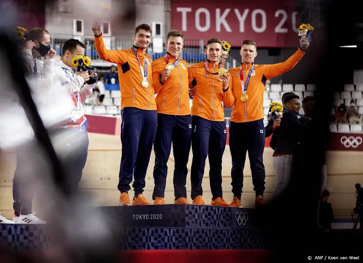 hoogland en lavreysen strijden om olympisch goud op sprint