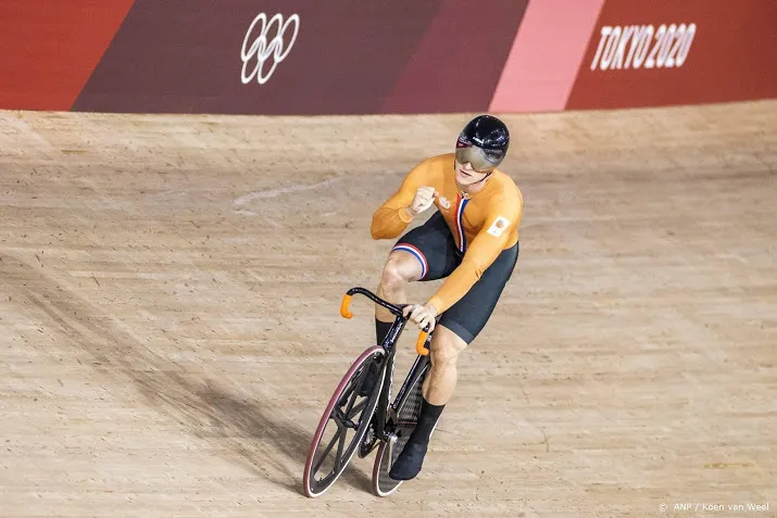 hoogland klopt lavreysen in eerste heat olympische sprintfinale