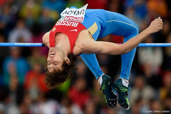 hoogspringer oechov raakt olympisch goud kwijt