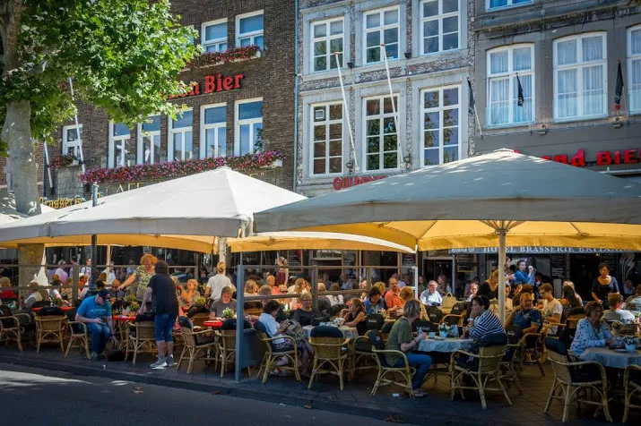 horeca klaagt weer over oneerlijke concurrentie