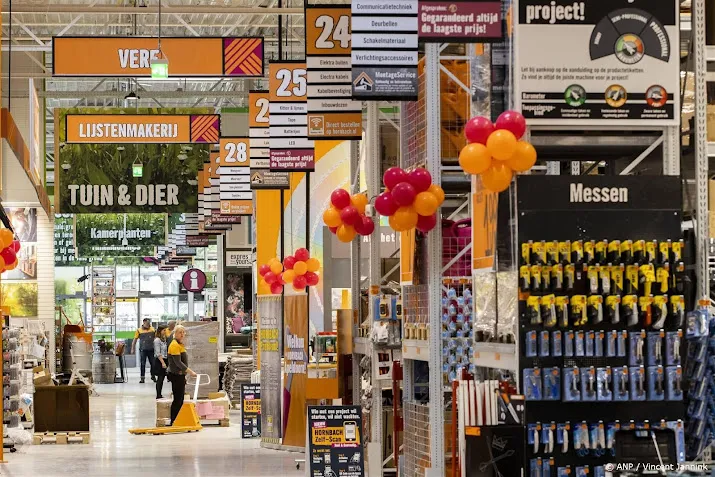 hornbach wint marktaandeel in nederlandse doe het zelfbranche
