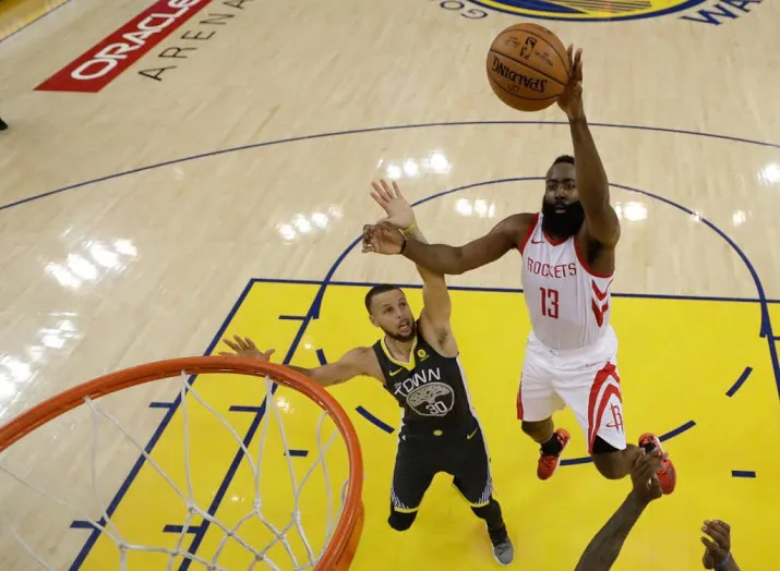 houston een zege verwijderd van nba finale
