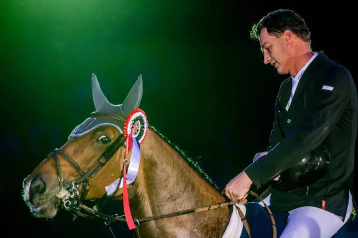 houtzager pakt hoofdprijs jumping amsterdam