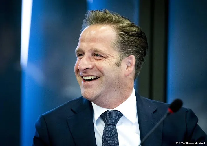 hugo de jonge coronabubbel rond songfestival werkt