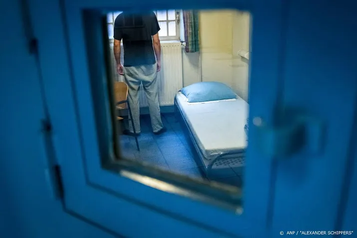 huisarts gedetineerden besmet met coronavirus