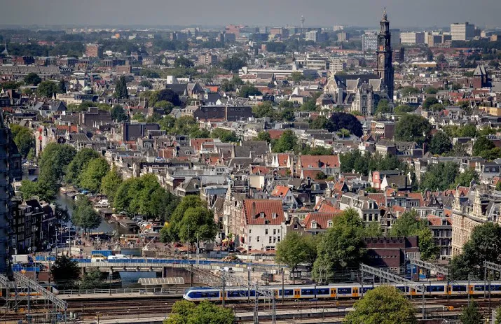 huizen amsterdam ontruimd na poging plofkraak