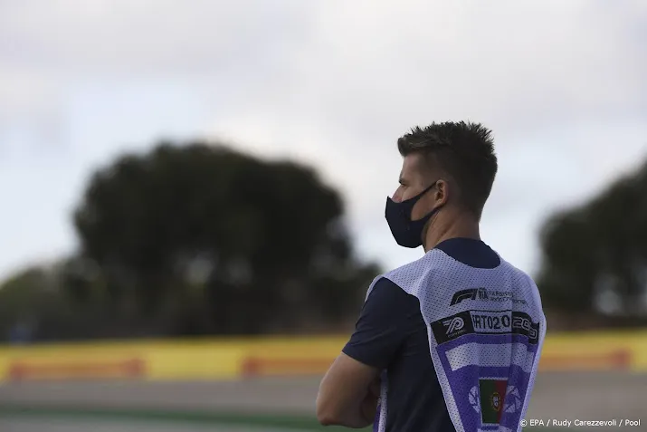 hulkenberg vervangt positief geteste vettel in grand prix bahrein