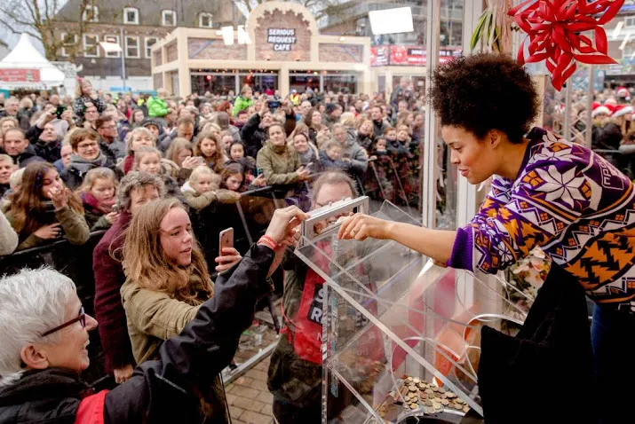 hulp serious request bereikte 118 000 mensen