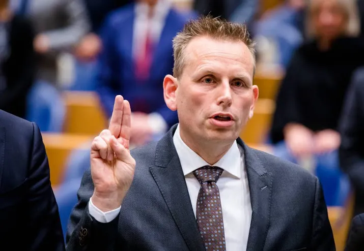hulp voor ouderen bij toeslagen