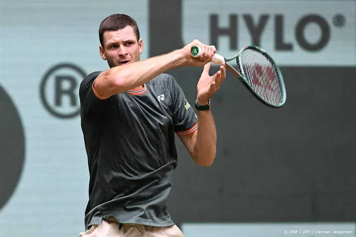 hurkacz verslaat zverev en staat in finale tennistoernooi halle