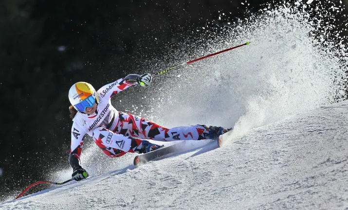 hutter wint afdaling lake louise vonn valt
