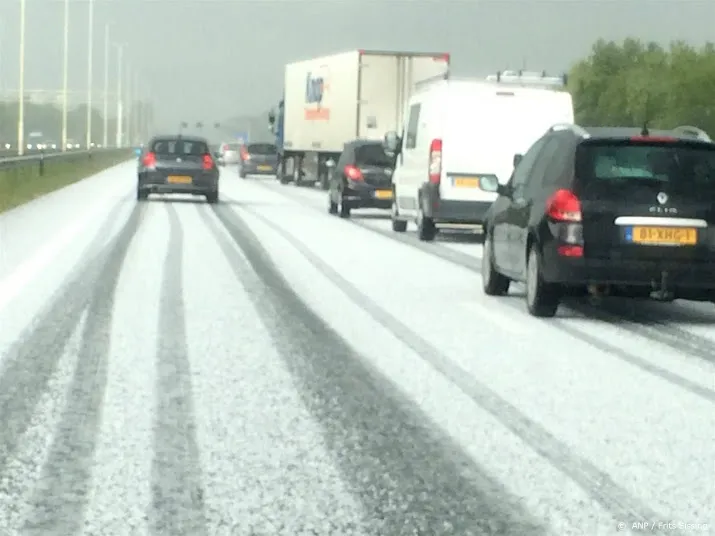 iets drukkere spits dan normaal waarschijnlijk door sneeuw