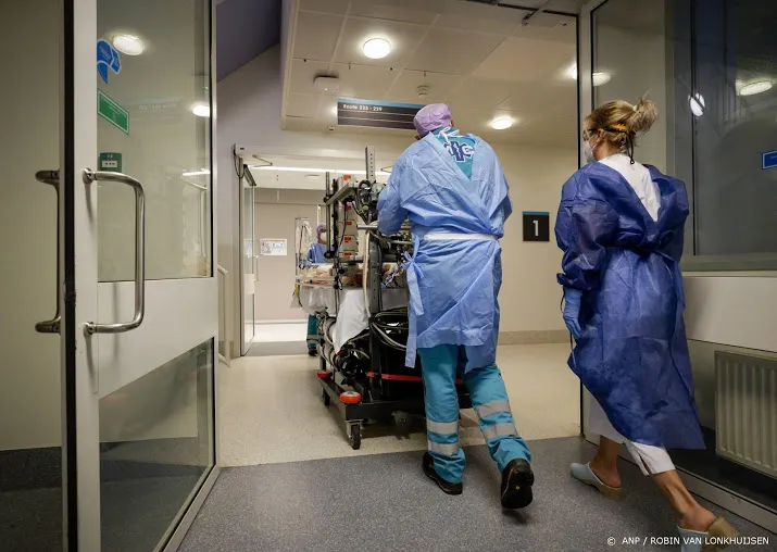 iets meer coronapatienten in ziekenhuizen