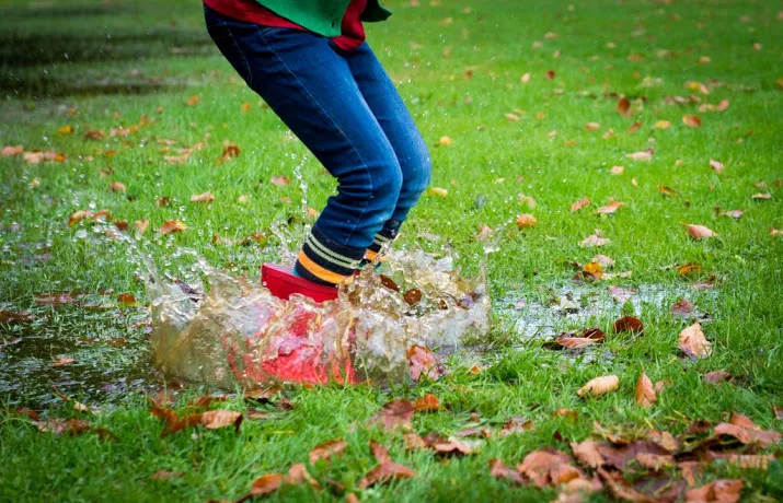 in 12 uur tijd viel voor een maand aan regen