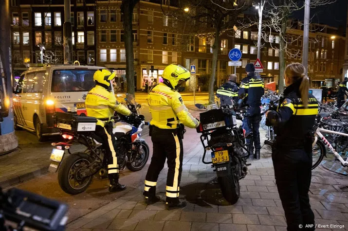 in hele land 3600 boetes en 25 arrestaties voor negeren avondklok