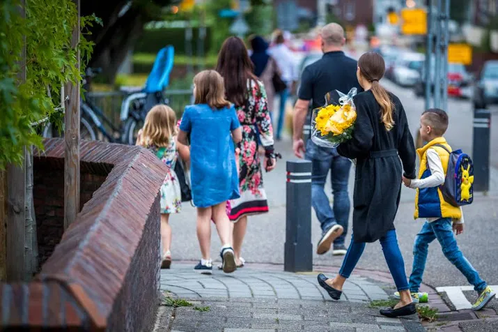 in slechtste geval moeten kinderen lopen