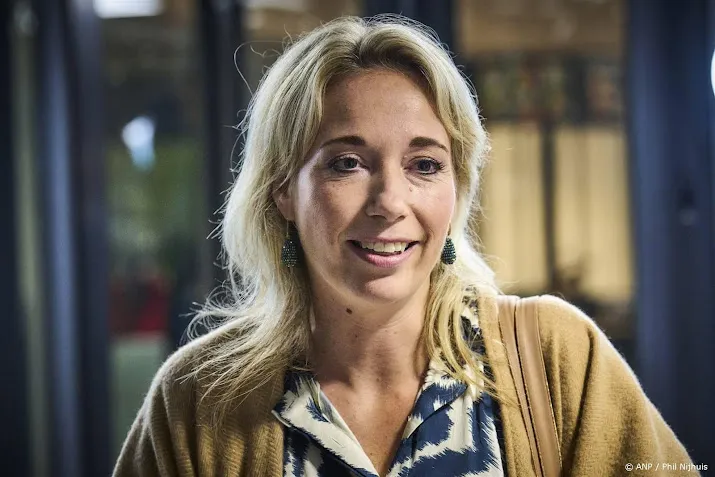 inburgering gaat van sociale zaken naar justitie