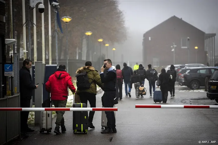 ind moet nog meer dan 44 000 asielaanvragen beoordelen